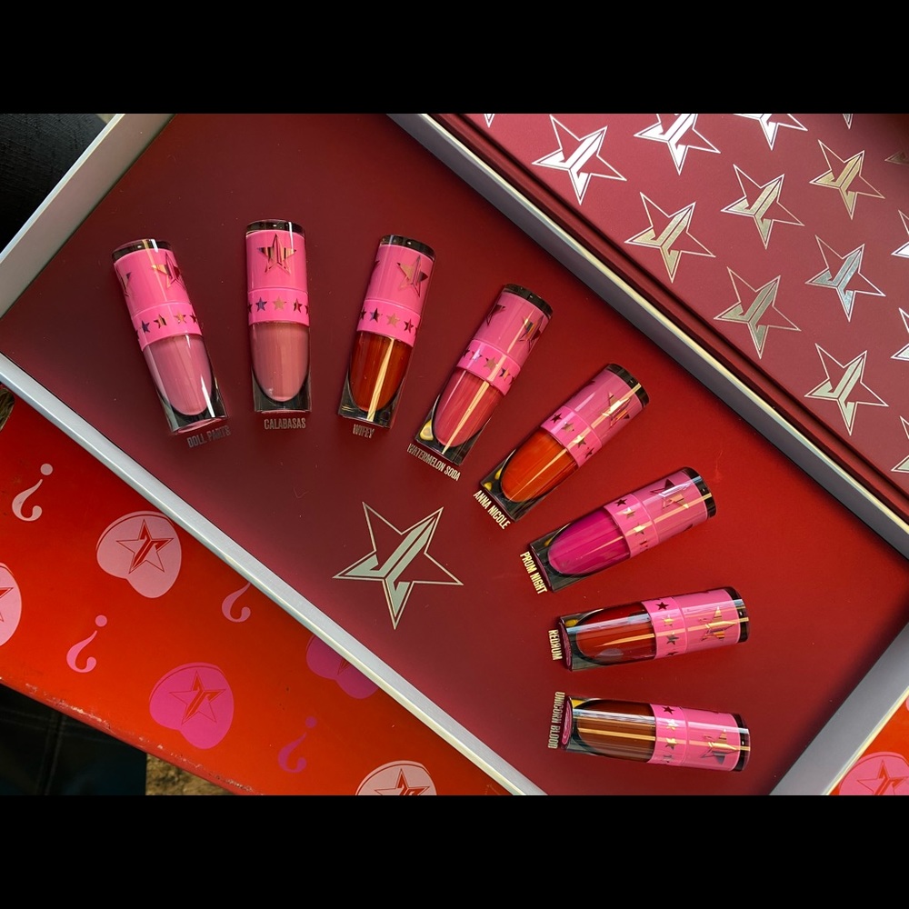 SOLD Jeffree Star Heartbreaker Vault